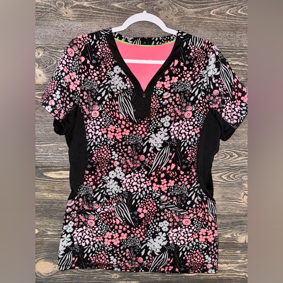 Premiere by Healing Hands Women’s Print Top - Picture 1 of 3